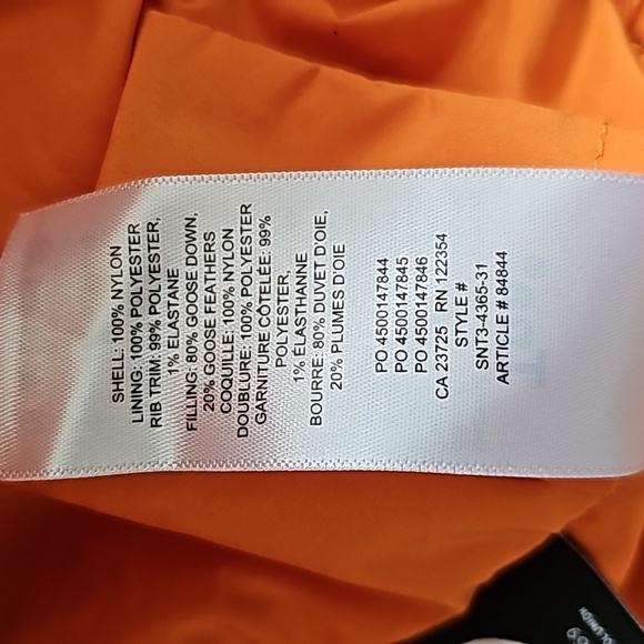 ✨️ SOLD ✨️ TNA | Tahoe Down Bomber Jacket, Med - Picture 11 of 14